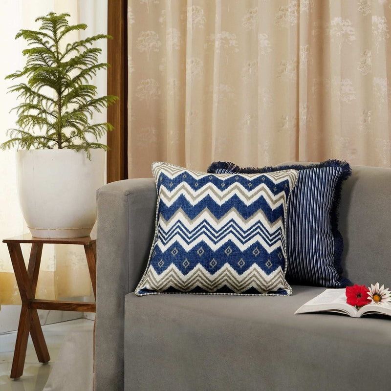 Ikat Lehar Cushion Cover - Preetier